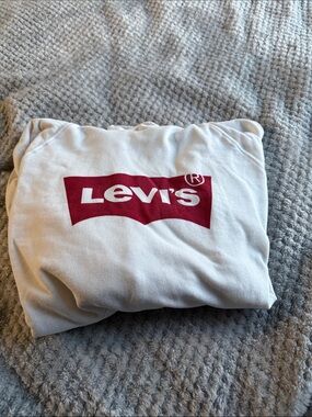 Levi's Cream/White Pullover Hoodie
